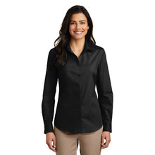 Load image into Gallery viewer, Port Authority® Ladies Long Sleeve Carefree Poplin Shirt
